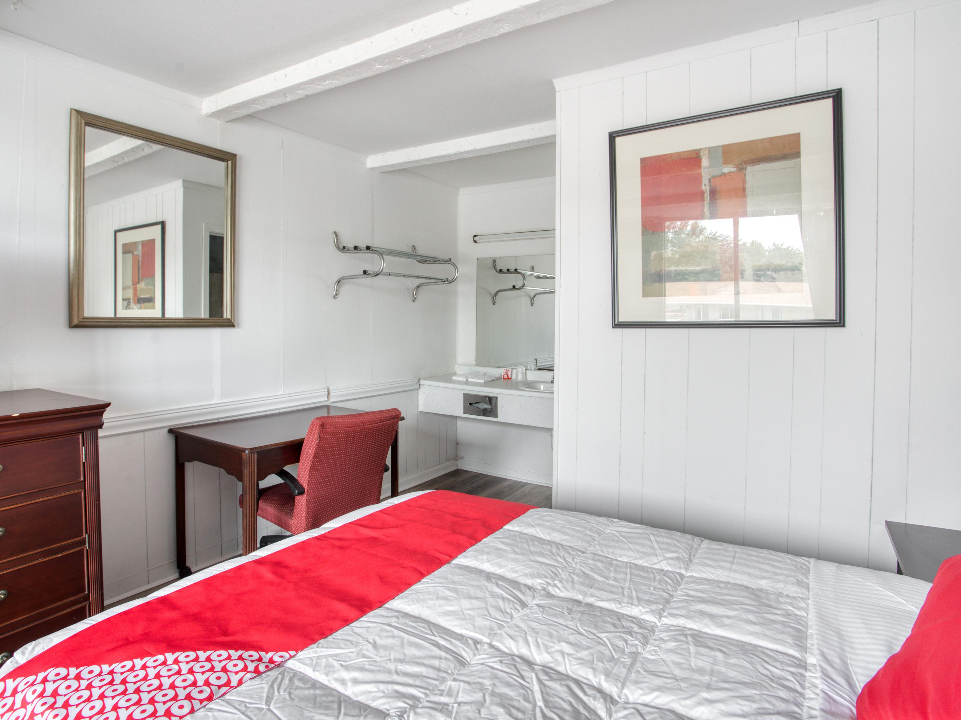 Oyo Hotel 2*
