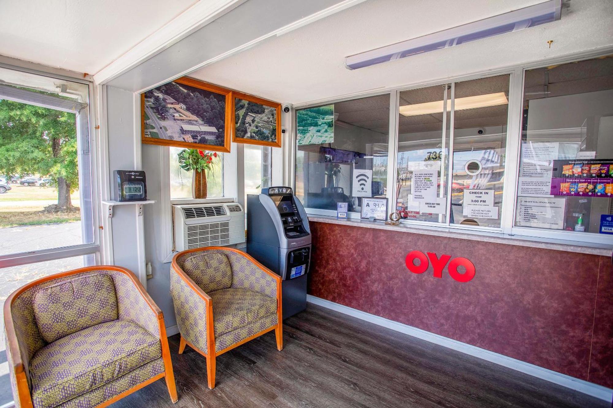 Oyo Hotel 2*
