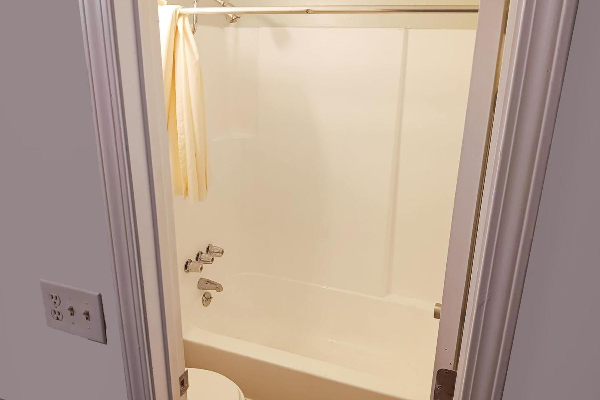 Hotel Oyo Kernersville