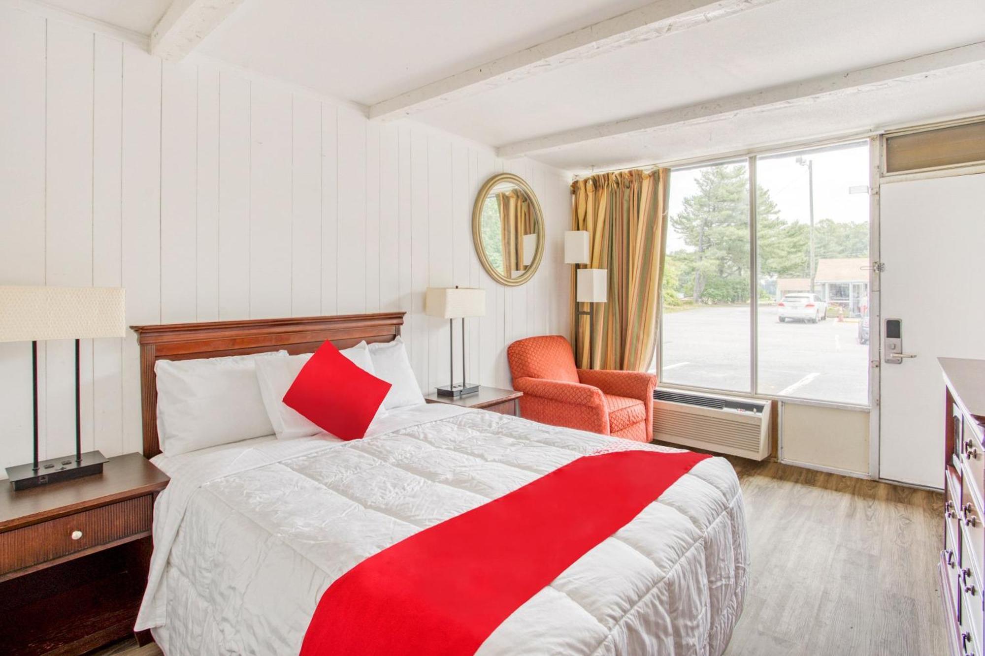 Oyo Hotel