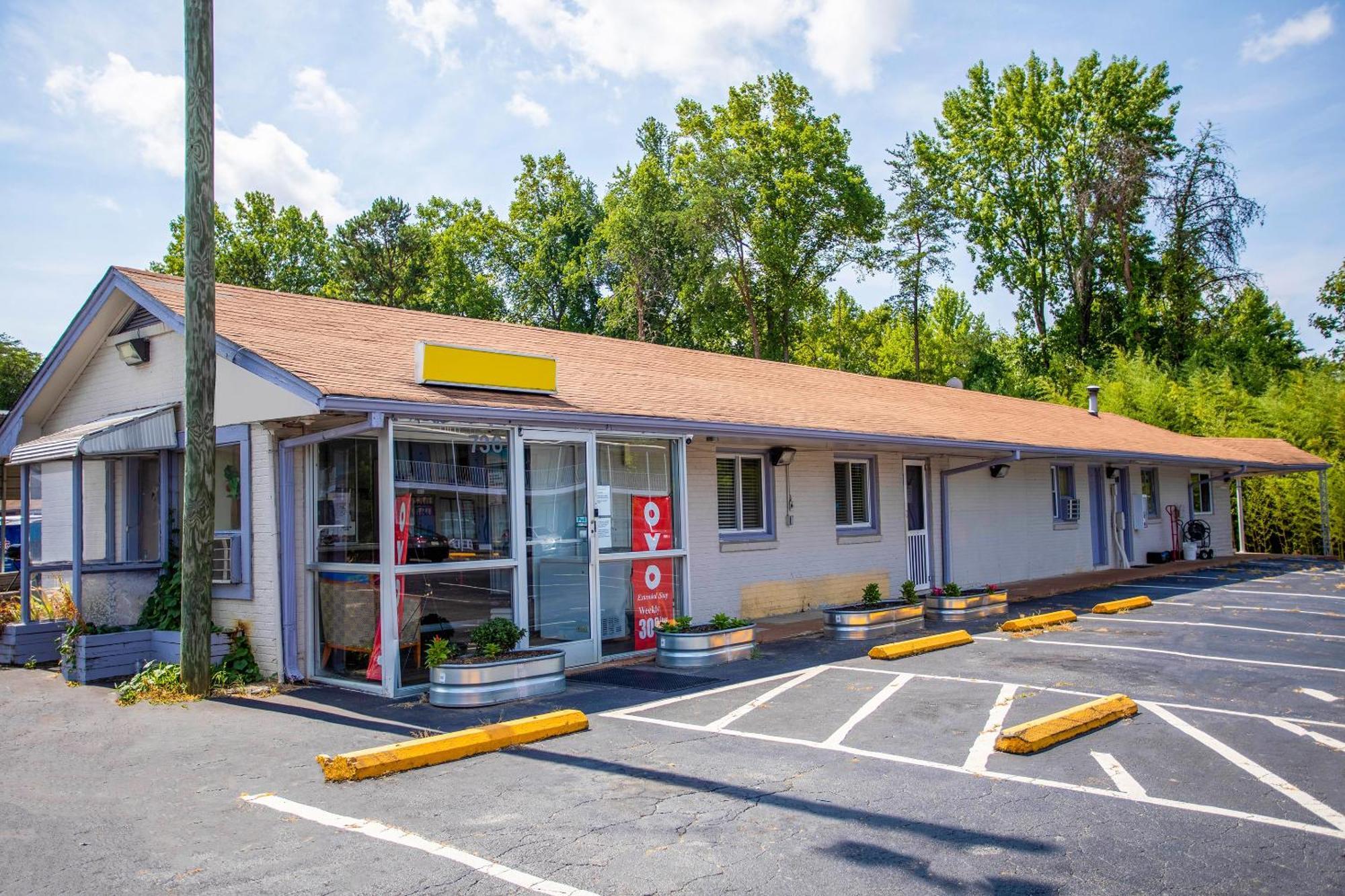 Oyo 2* Kernersville
